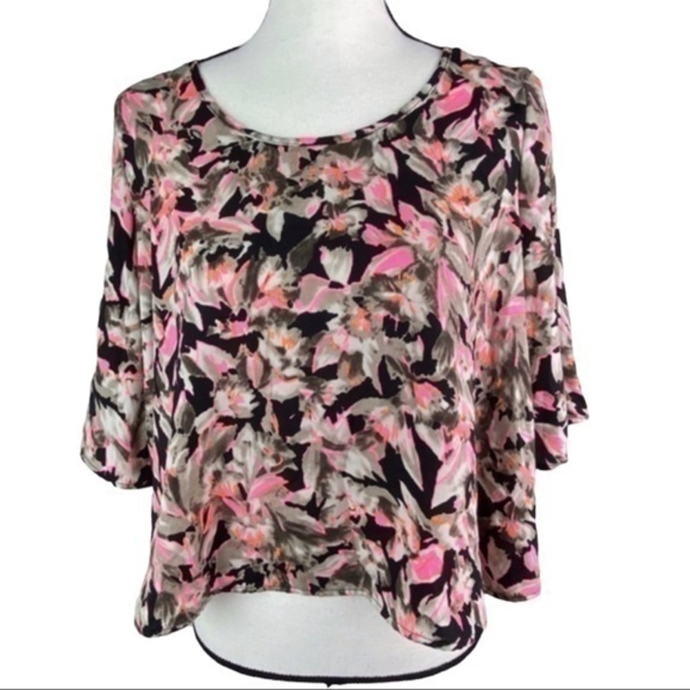 B‎ Jewel Crop Blouse Top Floral Neon Pink Brown Print Flowy Short Sleeve Size L